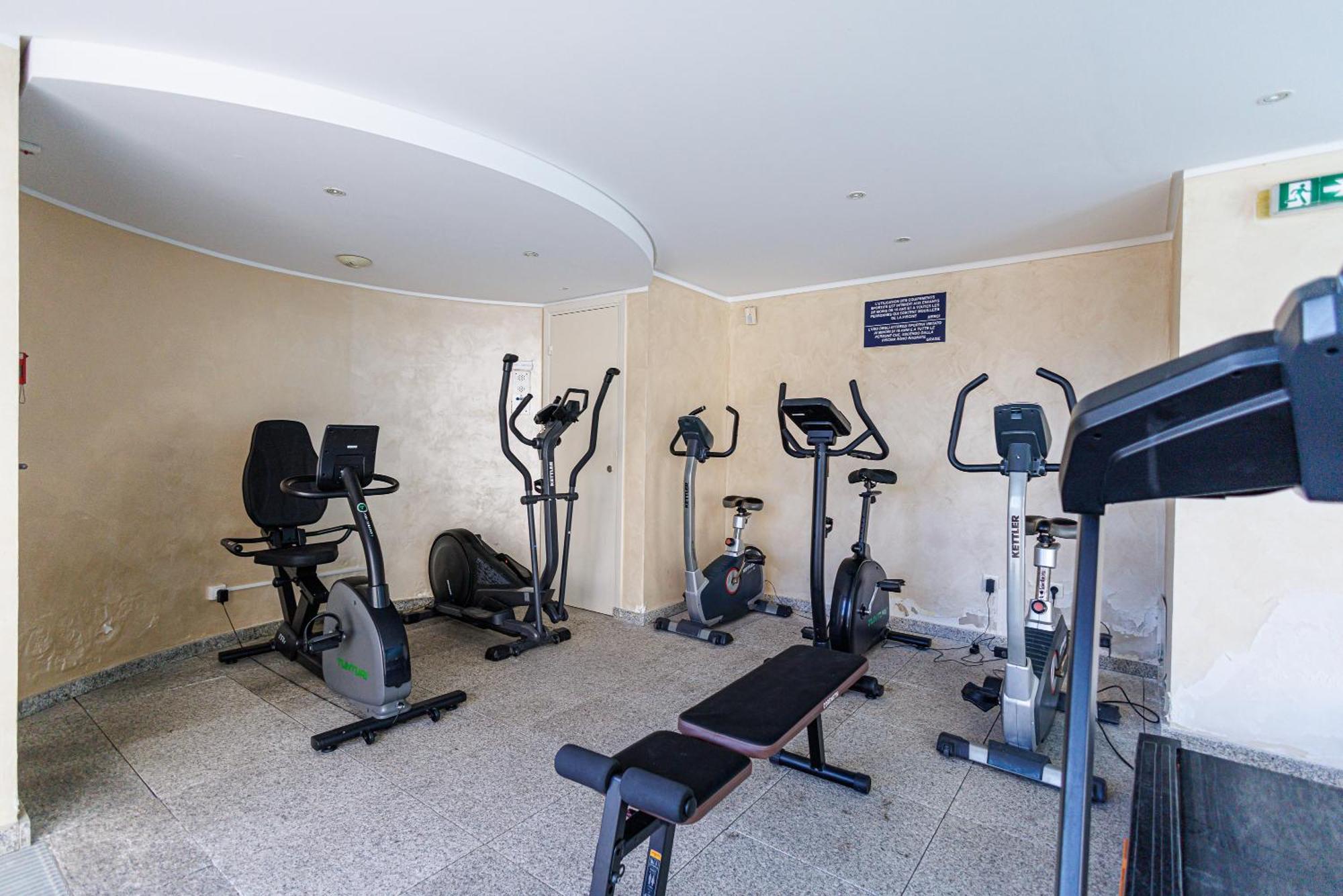 Le Victoria, Elegant T2 Au Bord Des Plages, Piscine, Sauna Menton Luaran gambar