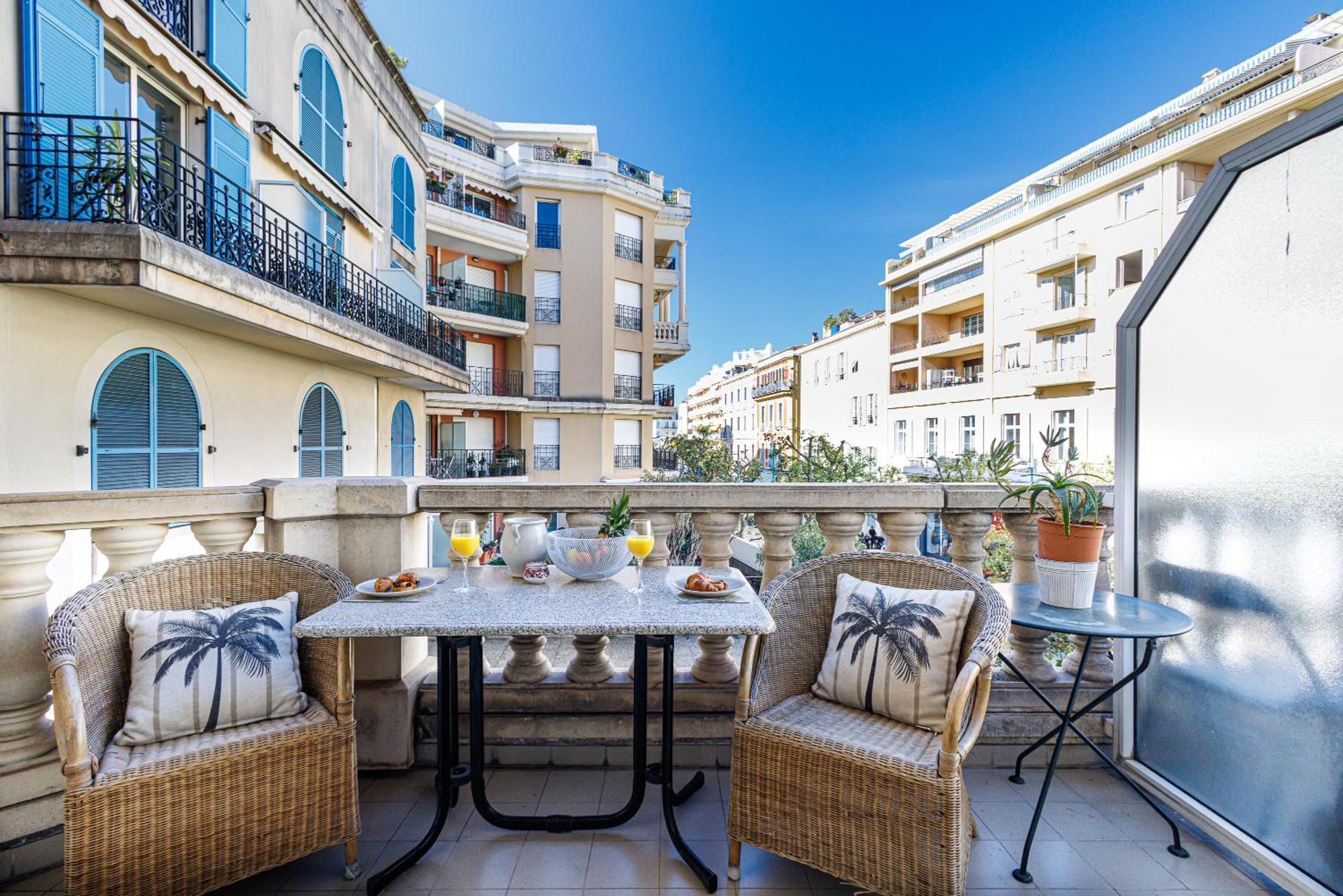 Le Victoria, Elegant T2 Au Bord Des Plages, Piscine, Sauna Menton Luaran gambar